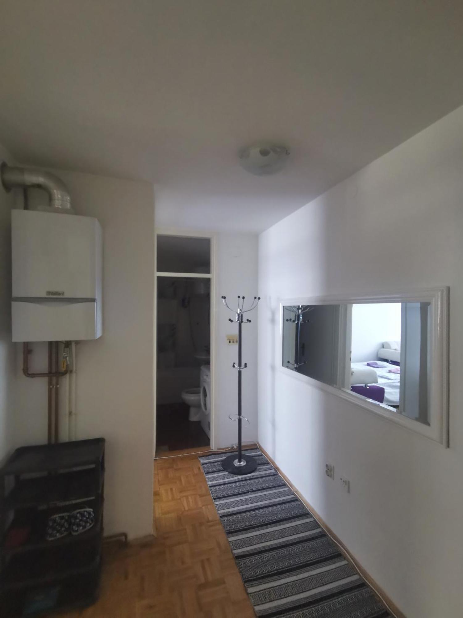 Near Sarajevo Airport Apartment Exterior foto